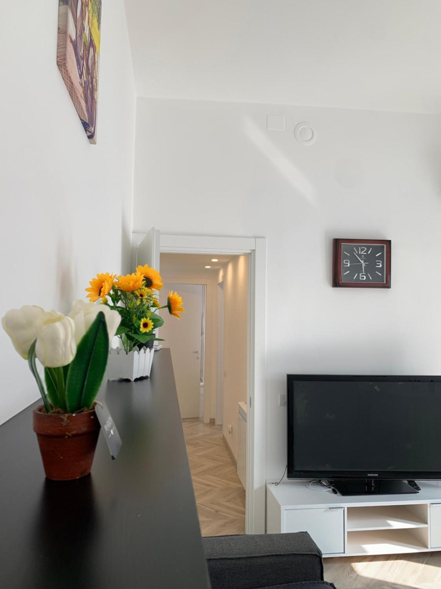 Residenza Letizia Daire Olginate Dış mekan fotoğraf